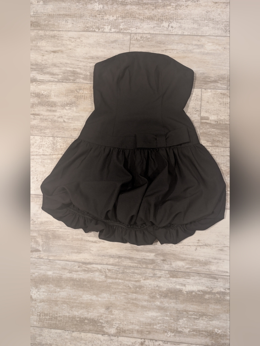 Women’s Black Strapless Bubble Hem Mini Dress - Picture 2 of 8